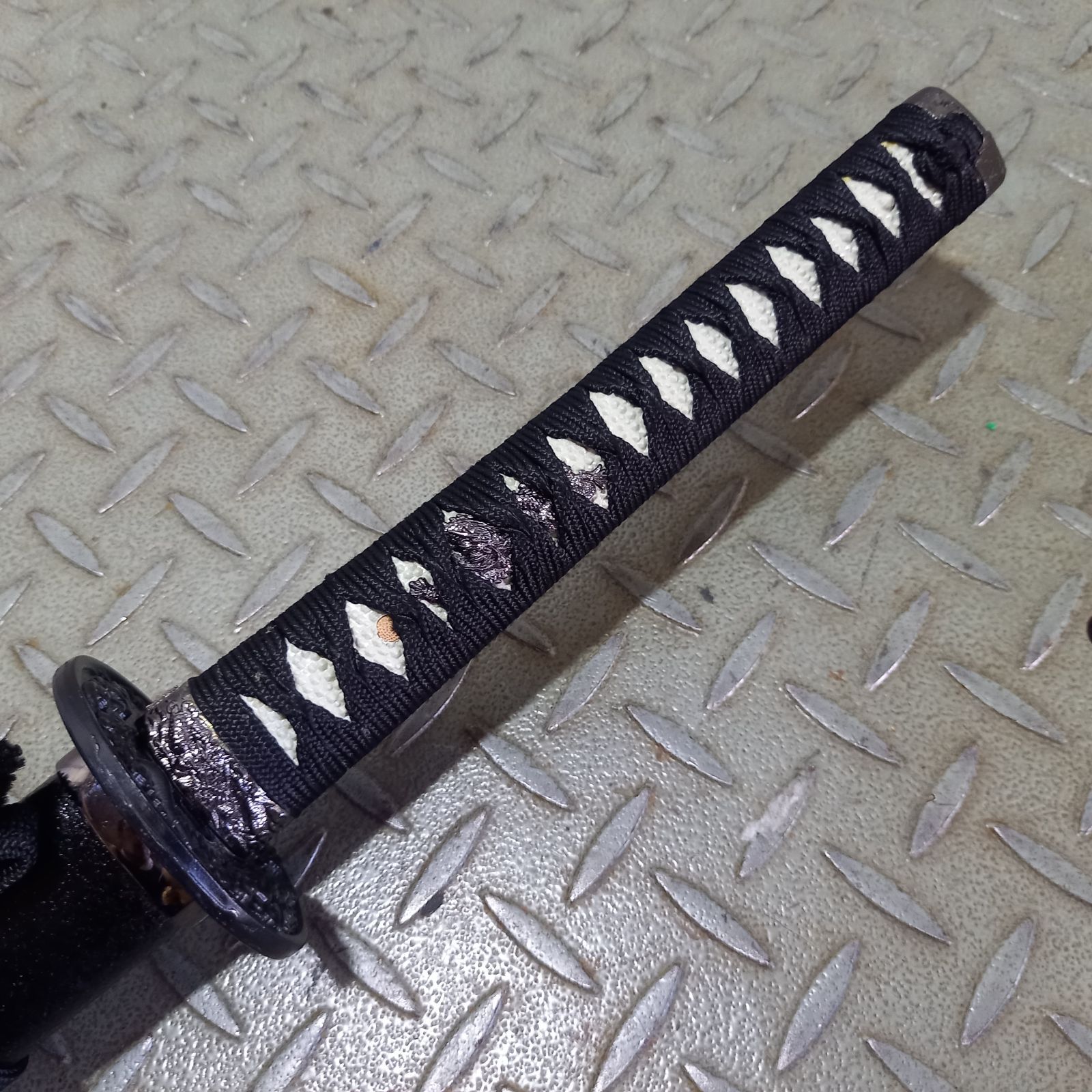 ☆格安☆【金属刀身】髭切 模造刀 武具 日本刀 刀剣乱舞 コスプレ 模擬