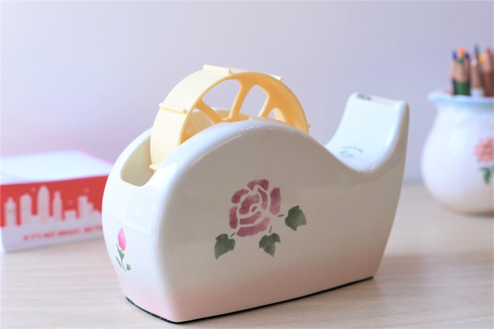 マニー ローズ 陶器 テープカッター 花柄 インテリア 新品