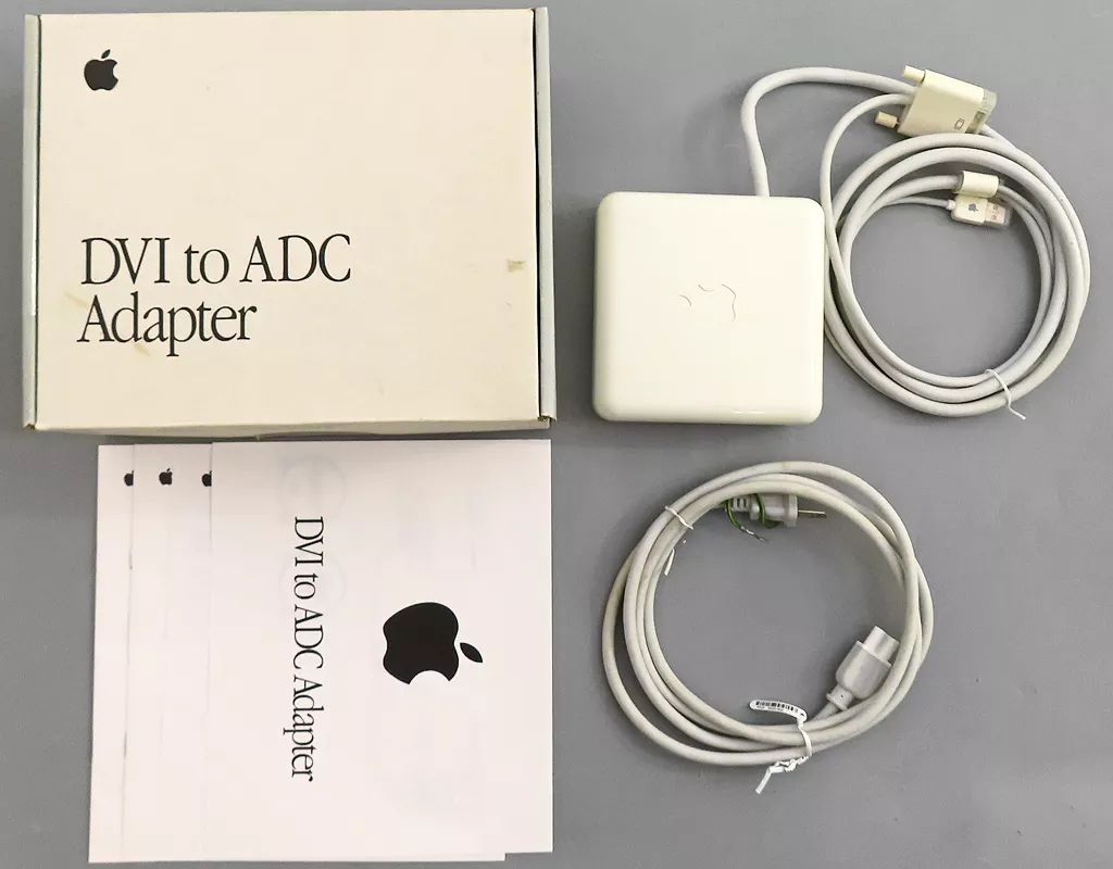 サッカーボール 小野伸二サイン入り 保護ケース付き コネクト24