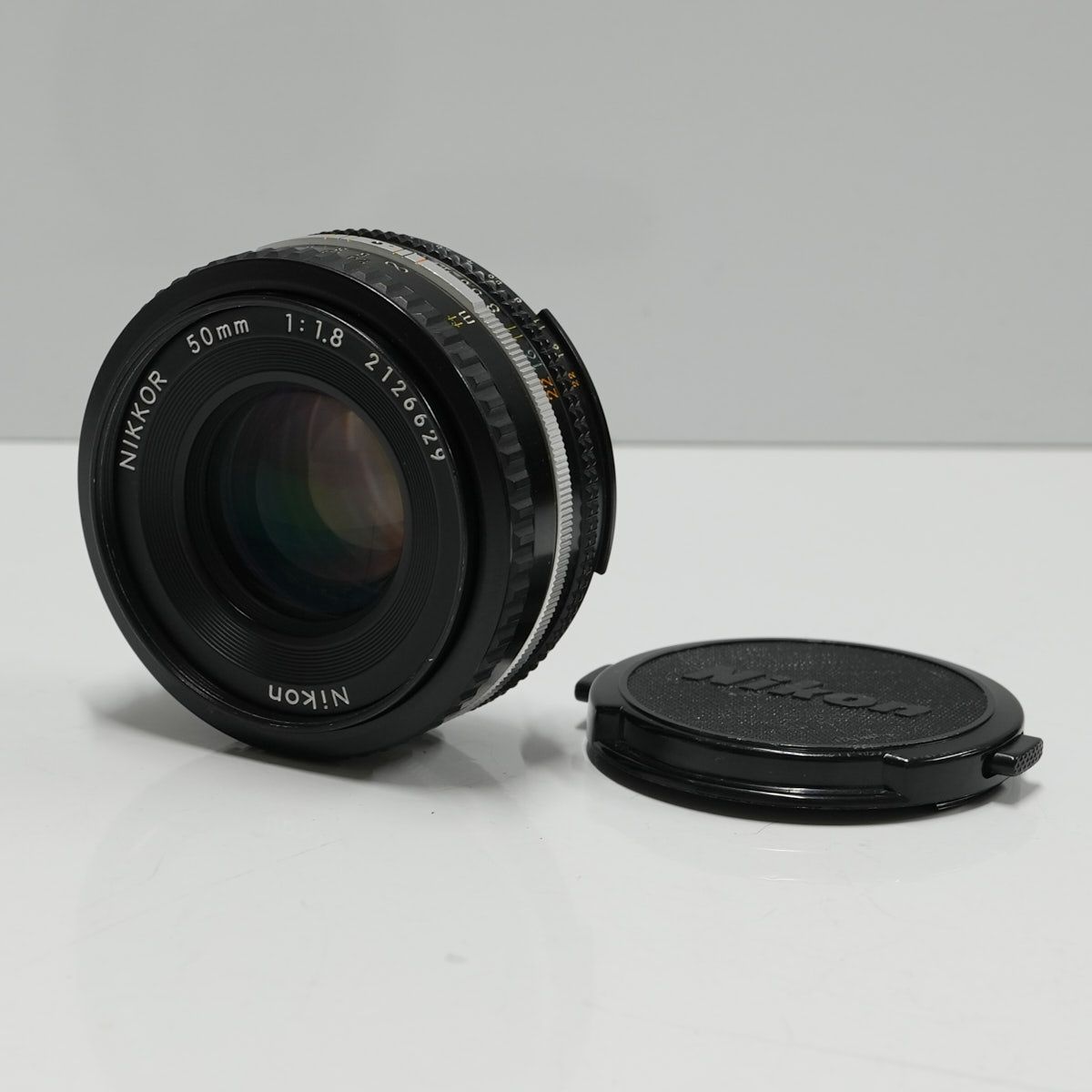 Nikon 交換レンズ AI Nikkor 50mm F1.8S USED美品 MF 標準 単焦点 パン