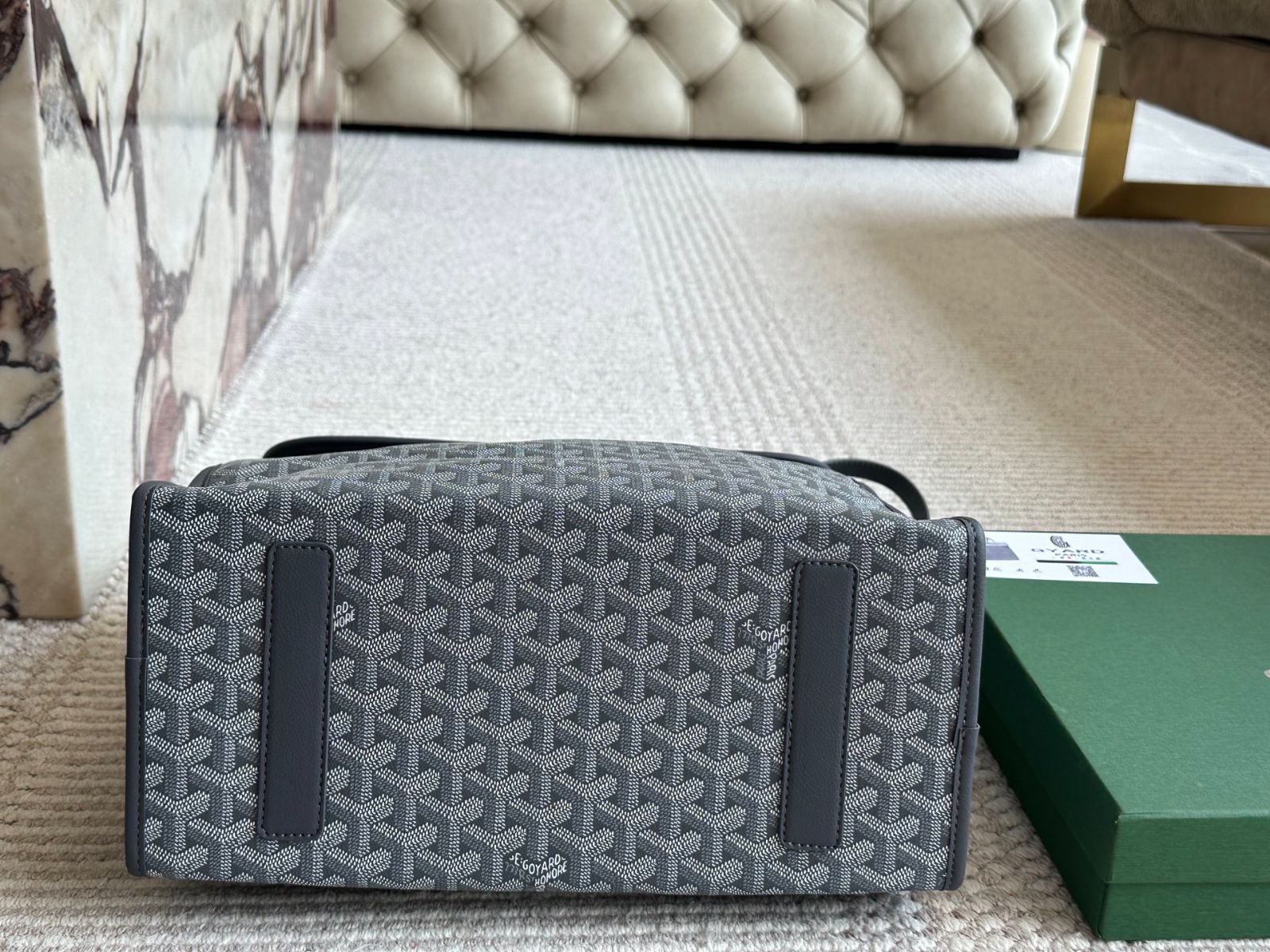 在庫わずか★送料込【GOYARD】Saint Leger バックパックネイビー 今日特価】Goyard Leger Backpack グワヤール レジェ バック