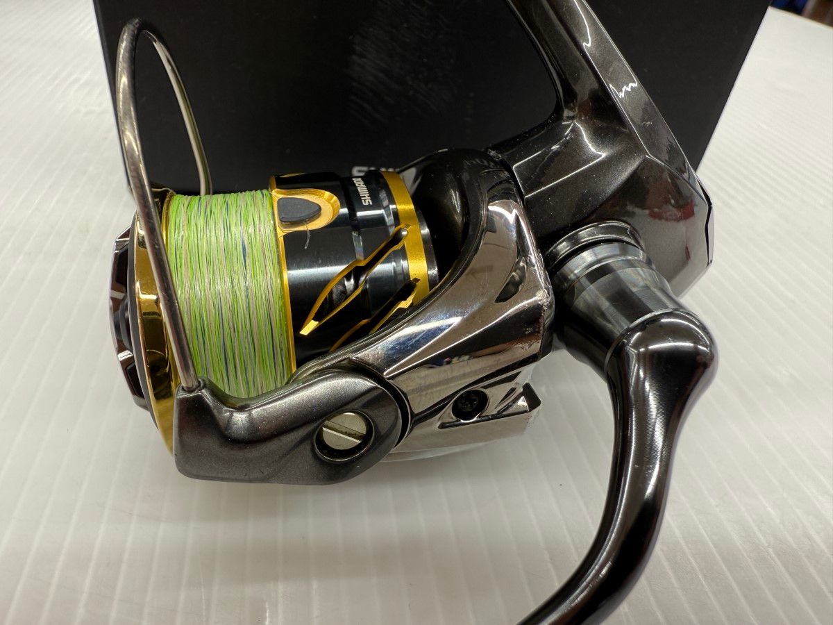 SHIMANO - σσSHIMANO シマノ 20ツインパワーC2000S キズ有 程度B 04136 σσ SHIMANO シマノ 20ツインパワーC2000S キズ有 程度B 04136