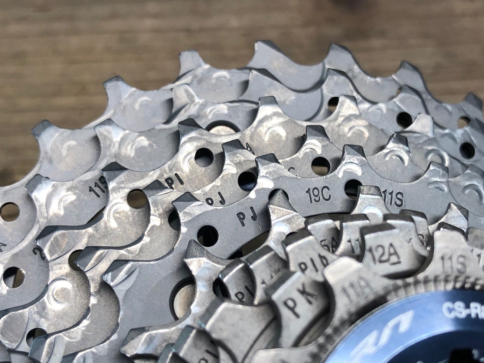IN894 シマノ SHIMANO デュラエース DURA-ACE CS-R9100