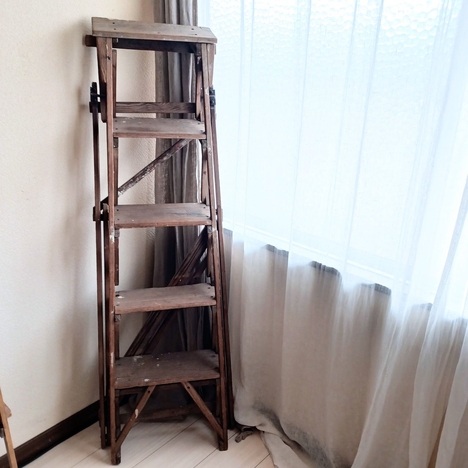 shiturae select アンティークラダー antique ladder 折りたたみ木製梯子 脚立 什器 古道具 shiturae select アンティークラダー antique ladder 折りたたみ木製
