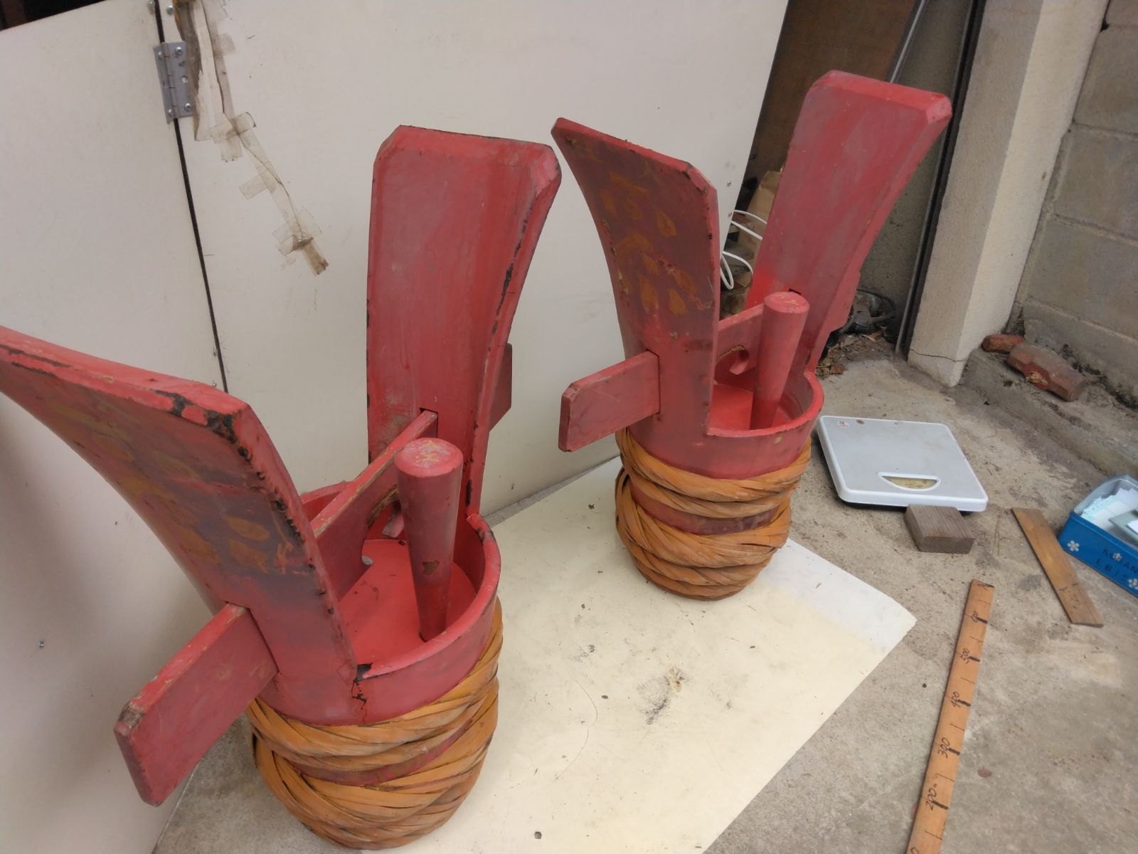 角樽（つのだる）朱塗り　一対　ツノダル　珍品　骨董品　コレクション　インテリア 角樽（つのだる）朱塗り 一対 ツノダル 珍品 骨董品 コレクション