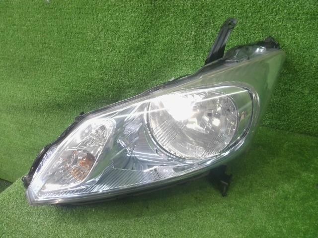 フリード DAA-GP3 左 ヘッドランプ ヘッドライト ASSY ハイブリッド 6人 LEA-MF6 NH624P 33150-SYY-J71