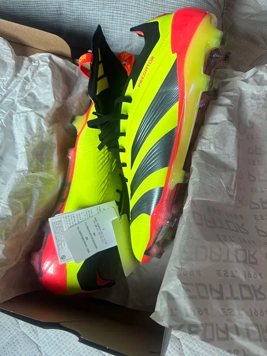 285 アディダス プレデター エリート FT FG