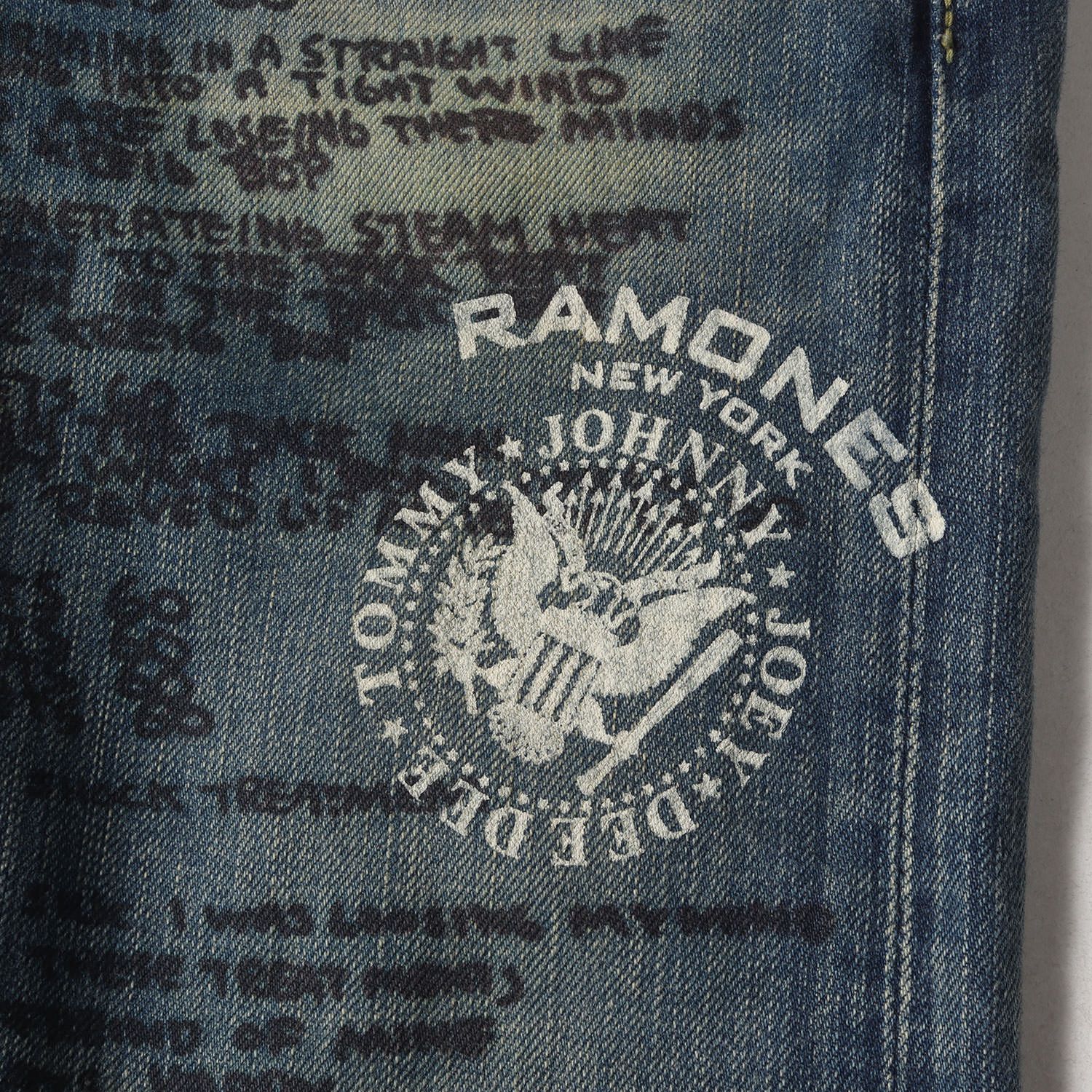 HYSTERIC GLAMOUR ヒステリックグラマー パンツ サイズ:32 00s RAMONES ストレッチ スキニー デニムパンツ (4AP-2653) / ボタンフライ インディゴ 日本製 ボトムス ジーンズ ジーパン【メンズ】【中古】 HYSTERIC GLAMOUR ヒステリックグラマー パンツ サイズ:32 00s RAMONES