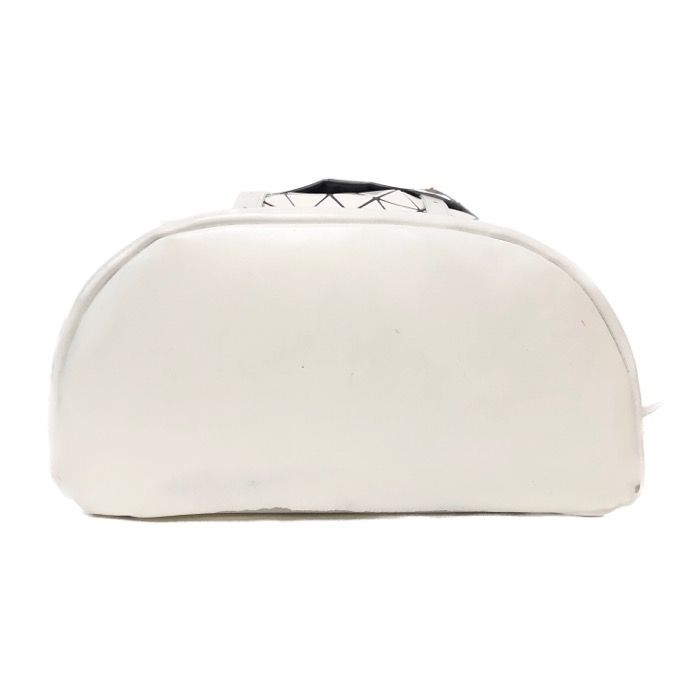 BAOBAO ISSEY MIYAKEバオバオイッセイミヤケ　リュック　ホワイト バオバオ イッセイミヤケ BAOBAO ISSEY MIYAKE リュックサック