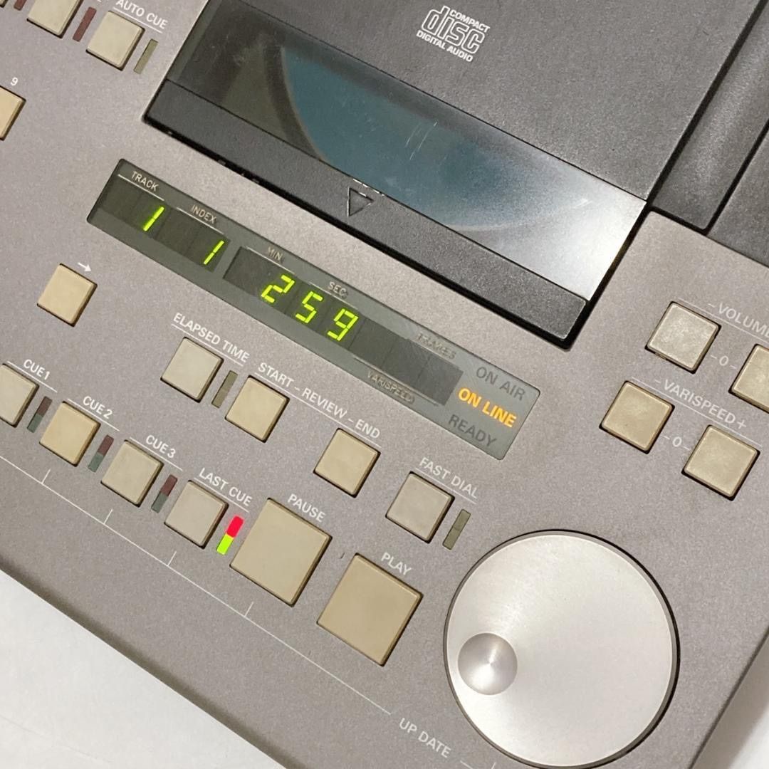 STUDER A730 スチューダー 業務用CDプレーヤー自作木枠付き STUDER A730 スチューダー 業務用CDプレーヤー自作木枠付き - メルカリ