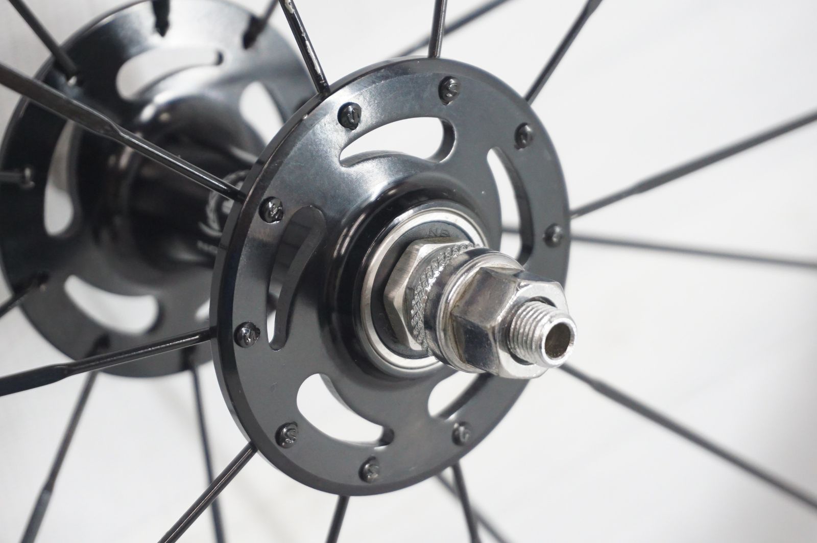 カーボンホイールセット バイチャリ阪急塚口店