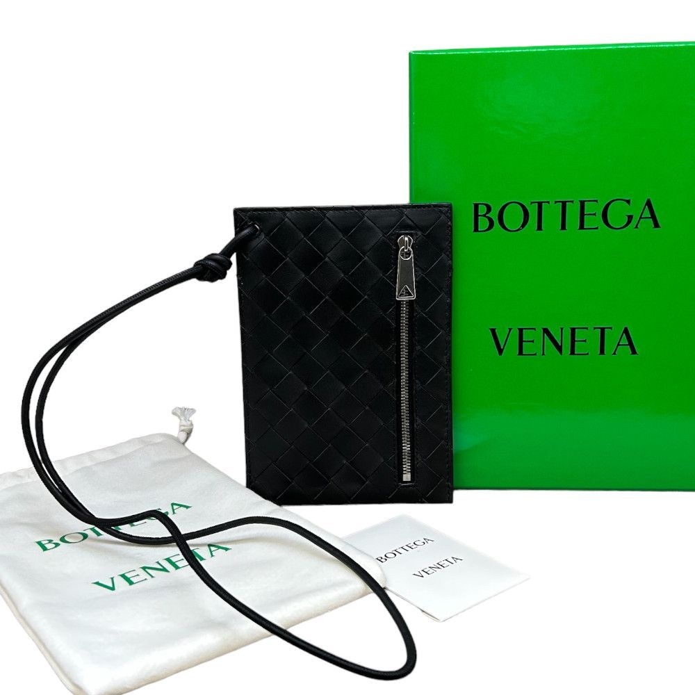 新品 Bottega veneta イントレチャート レザー スマホ ポーチ ボッテガ