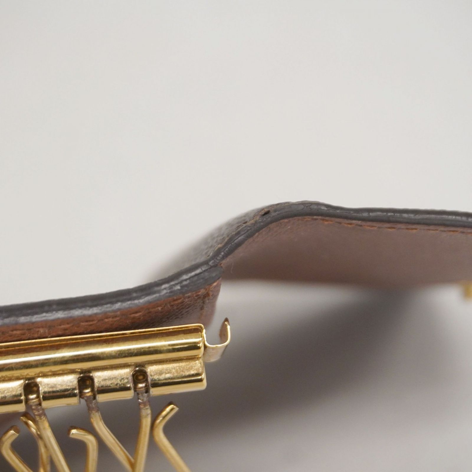 ブラウンメンズ