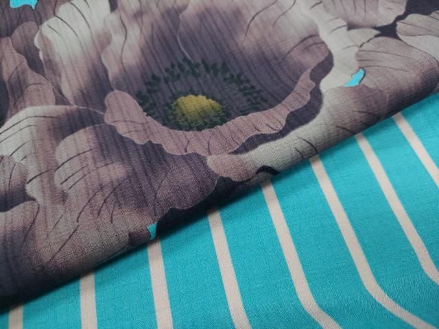 平和屋着物○本場大島紬 一元絣 亀甲花籬文 黒地 正絹 逸品 AAAZ4805ck