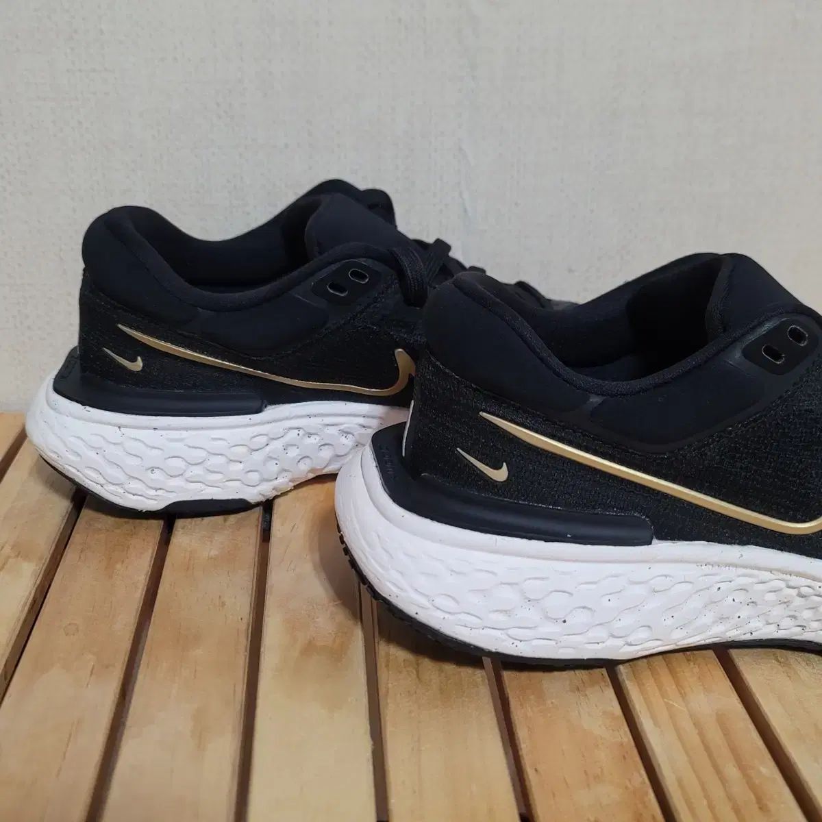 NIKE(ナイキ) ズーム X インヴィンシブル ラン フライニット