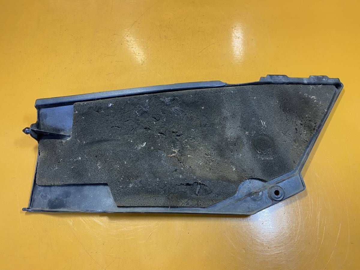 KAWASAKI 純正 KH400 サイドカバー 左右セット ペイント用