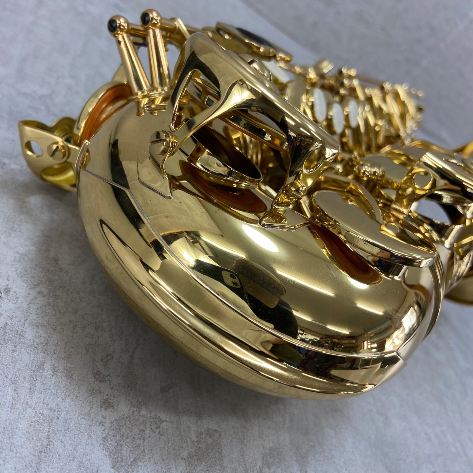 Antigua アルトサックス ALTO SAXPHONE 管楽器 ゴールドラッカー