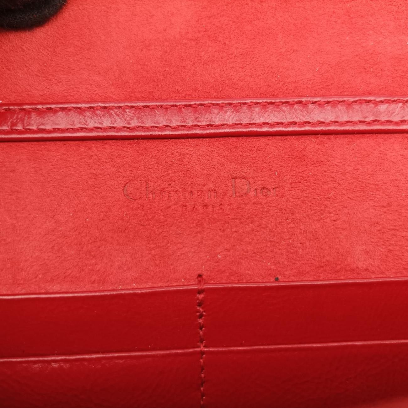 Diorディオラマ レッド
