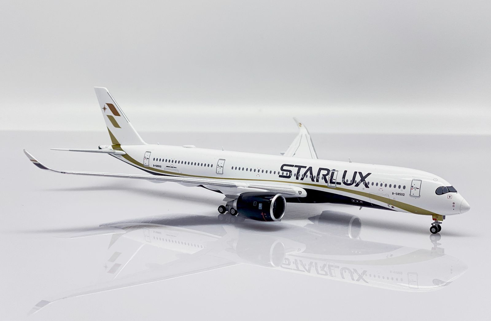 STARLUX A350-900 スターラックス B-58502 jc 400 Jcwings スターラックス A350-900 販売済み B-58502 1/400 EW4359008