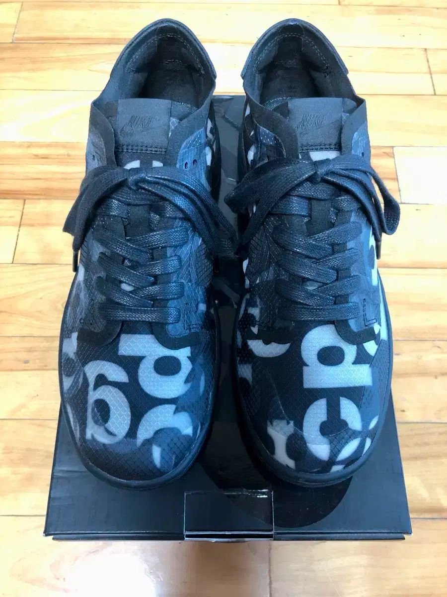 NIKE(ナイキ) COMME des GARCONS(コム・デ・ギャルソン) ダンク ロー プリント