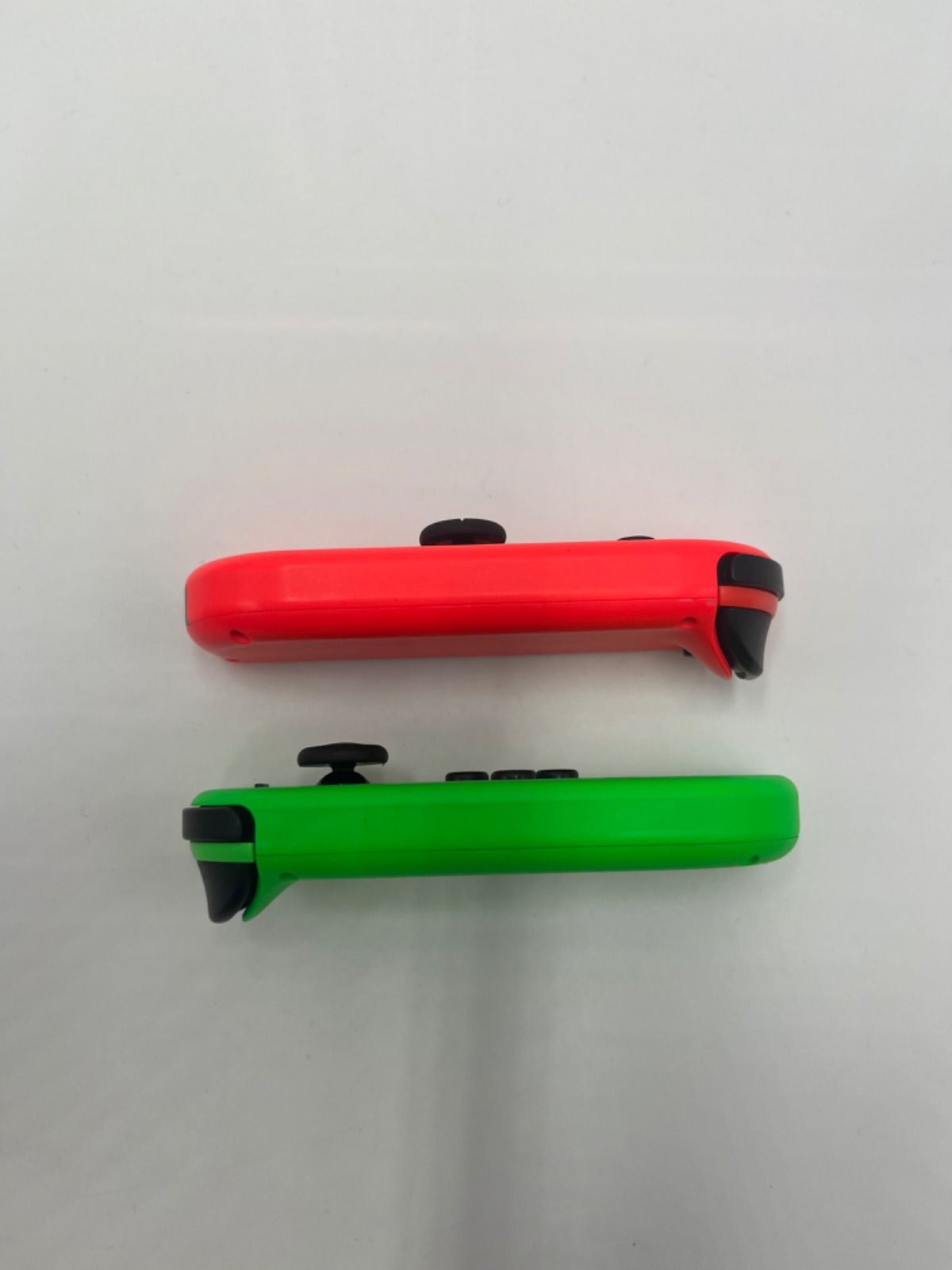 Nintendo Switch - 【美品】スイッチ ジョイコン 左右 ネオングリーンレッド ストラップ付 M Joy-Con(L) ネオングリーン | My Nintendo Store（マイ