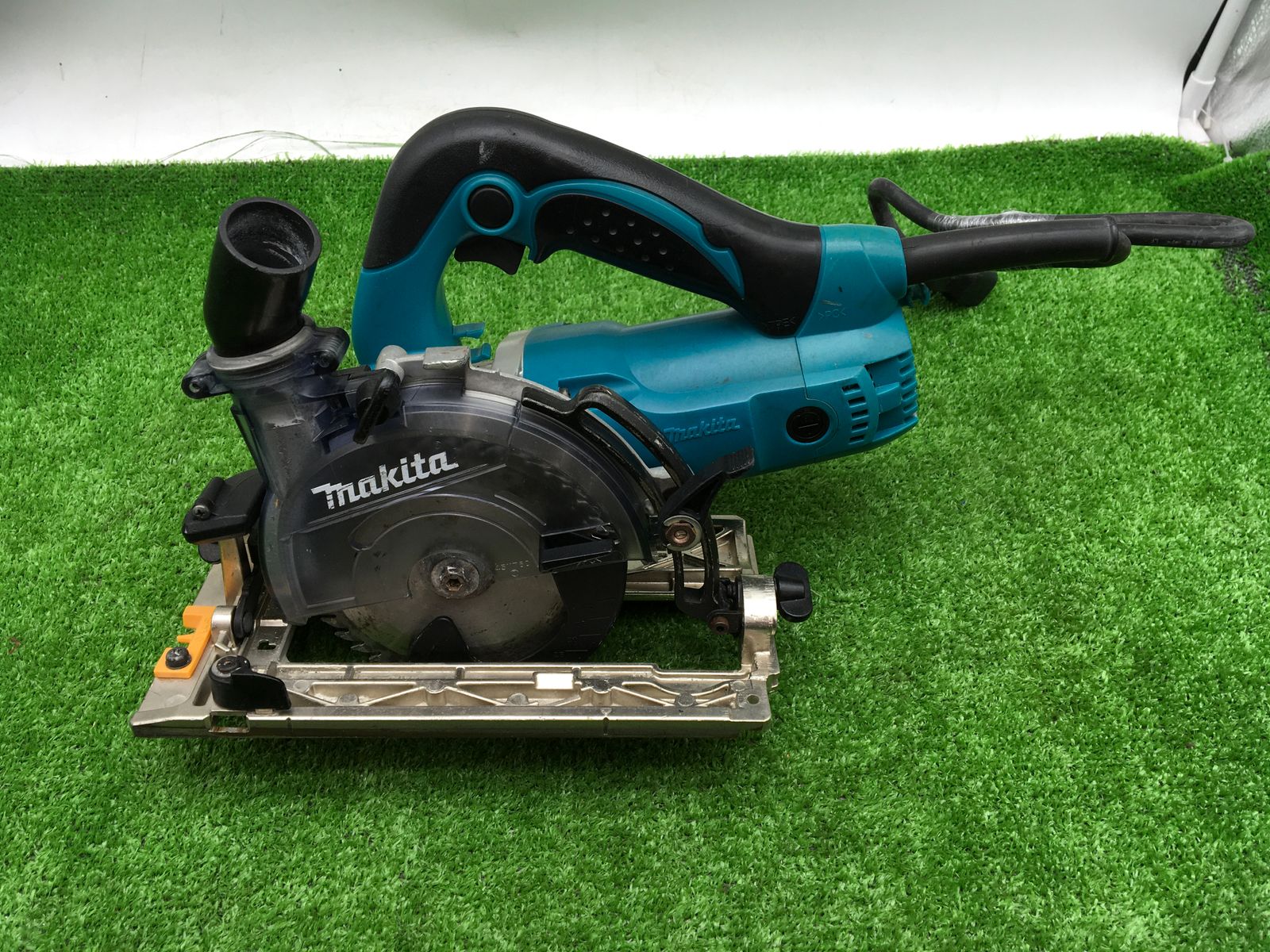 領収書発行可】☆Makita/マキタ 125mm防じんマルノコ KS5200FX 