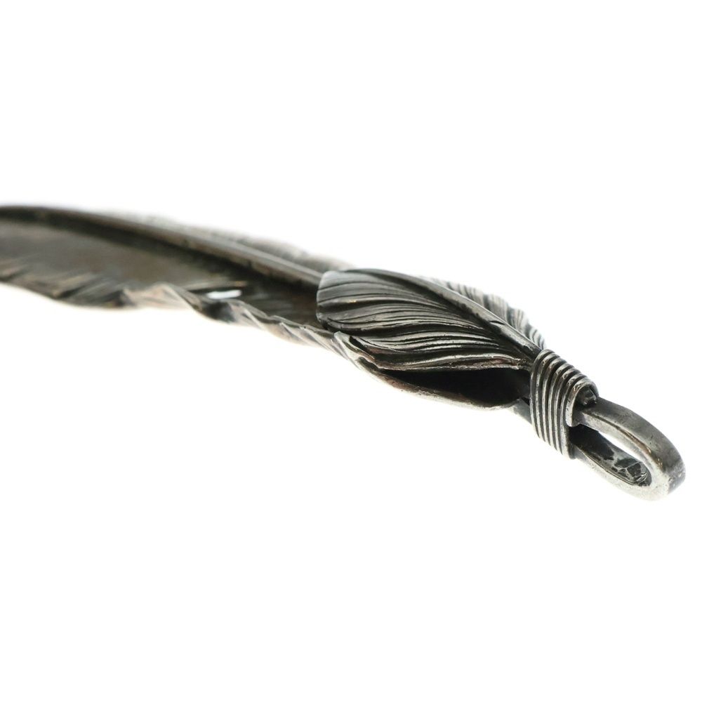 【正規品販売】 goro s ゴローズ 上銀特大フェザー 左向き ペンダントトップ シルバー 送料無料＆最短翌日配送！