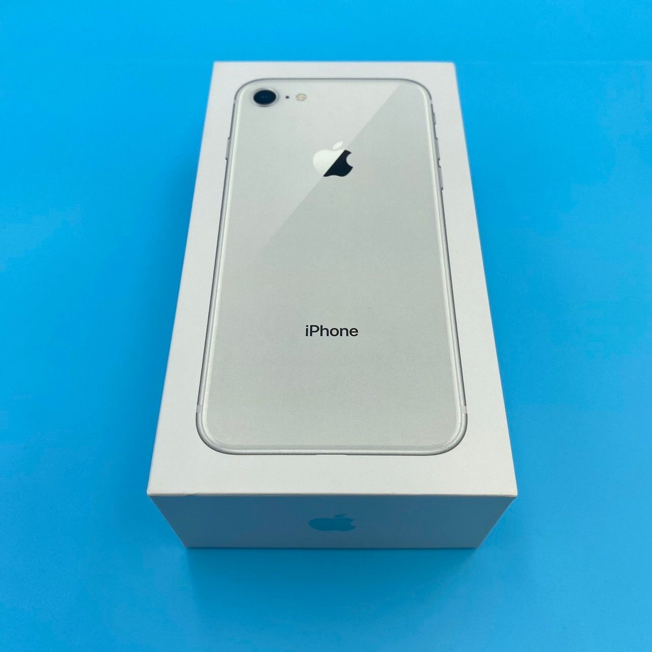 iPhone7 128GB シルバー docomo版 iPhone7 128GB docomo シルバー