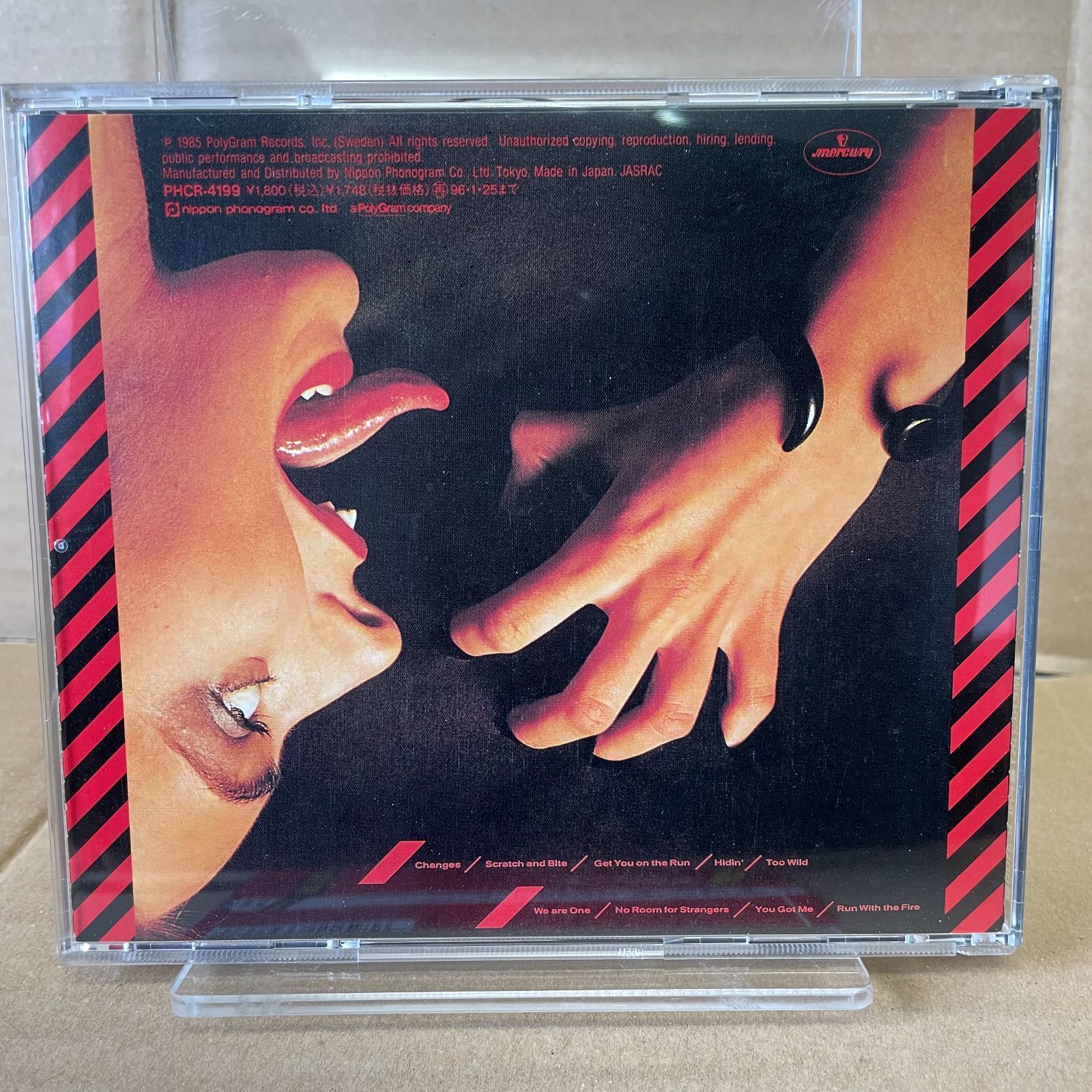 ハード中古CD トリート スクラッチ・アンド・バイト TREAT メタル