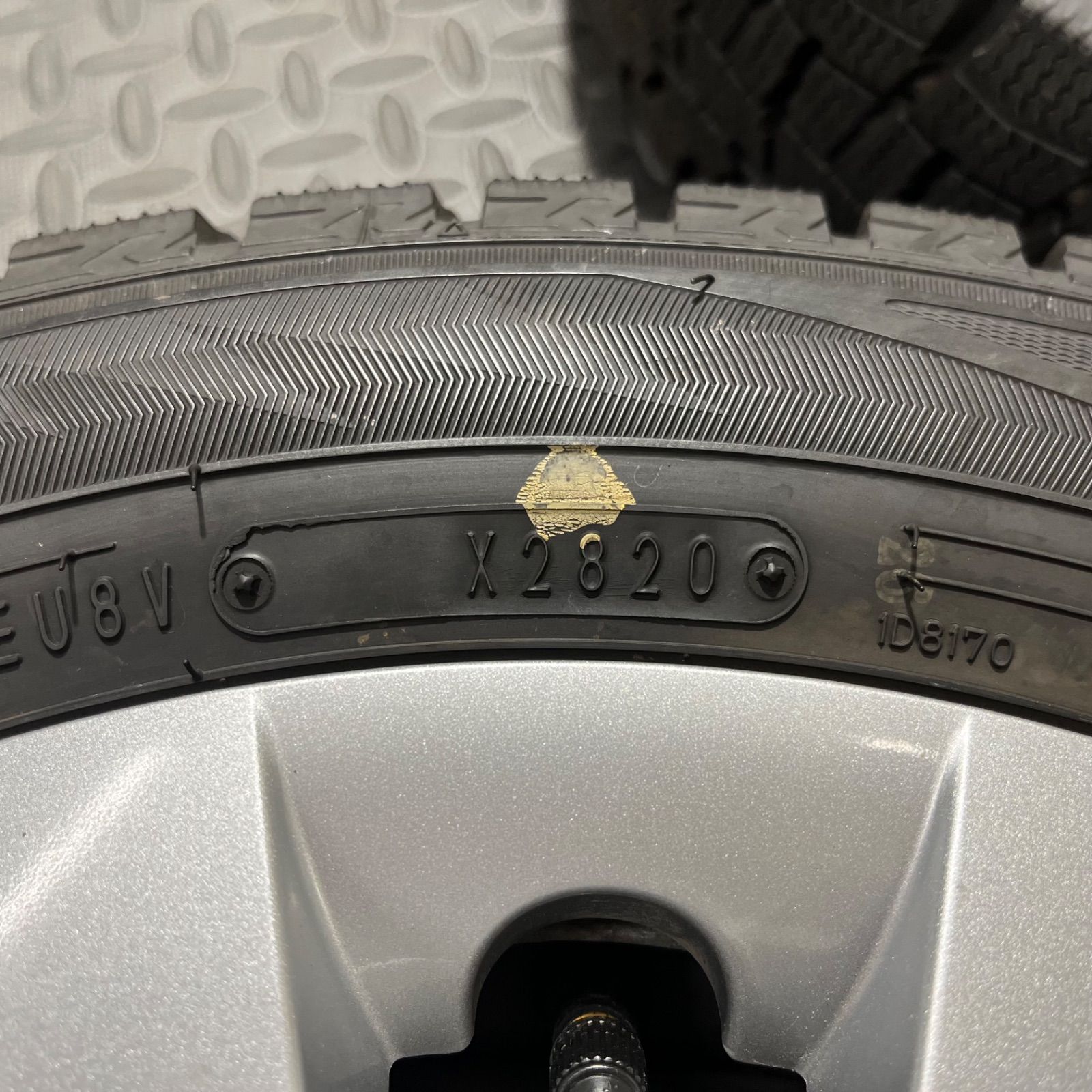 タント スタッドレスタイヤ