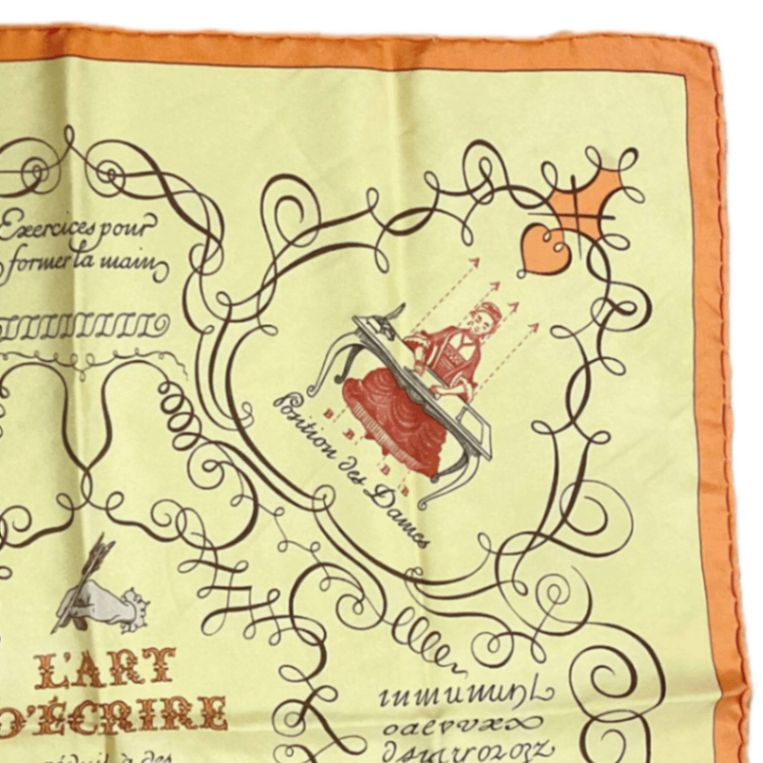 美品 HERMES エルメス カレ45 LART DECRIRE 書の芸術 イエロー シルク