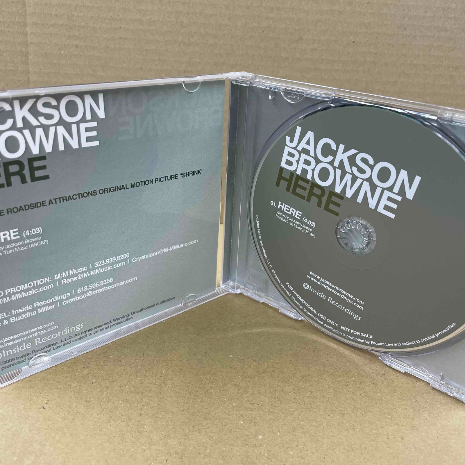 jackson browne (RARE!!映像4点セット送料込み!!) NC02OTg3LmpwZWc.jpeg