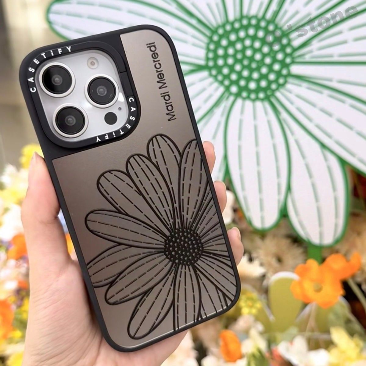 ️新品  デイジー CASETiFY ケースティファイ  マットミラー iPhone用ケース 耐衝撃  きょうめんスマホケース iPhone16/16pro/16pro max/iphone15/15p