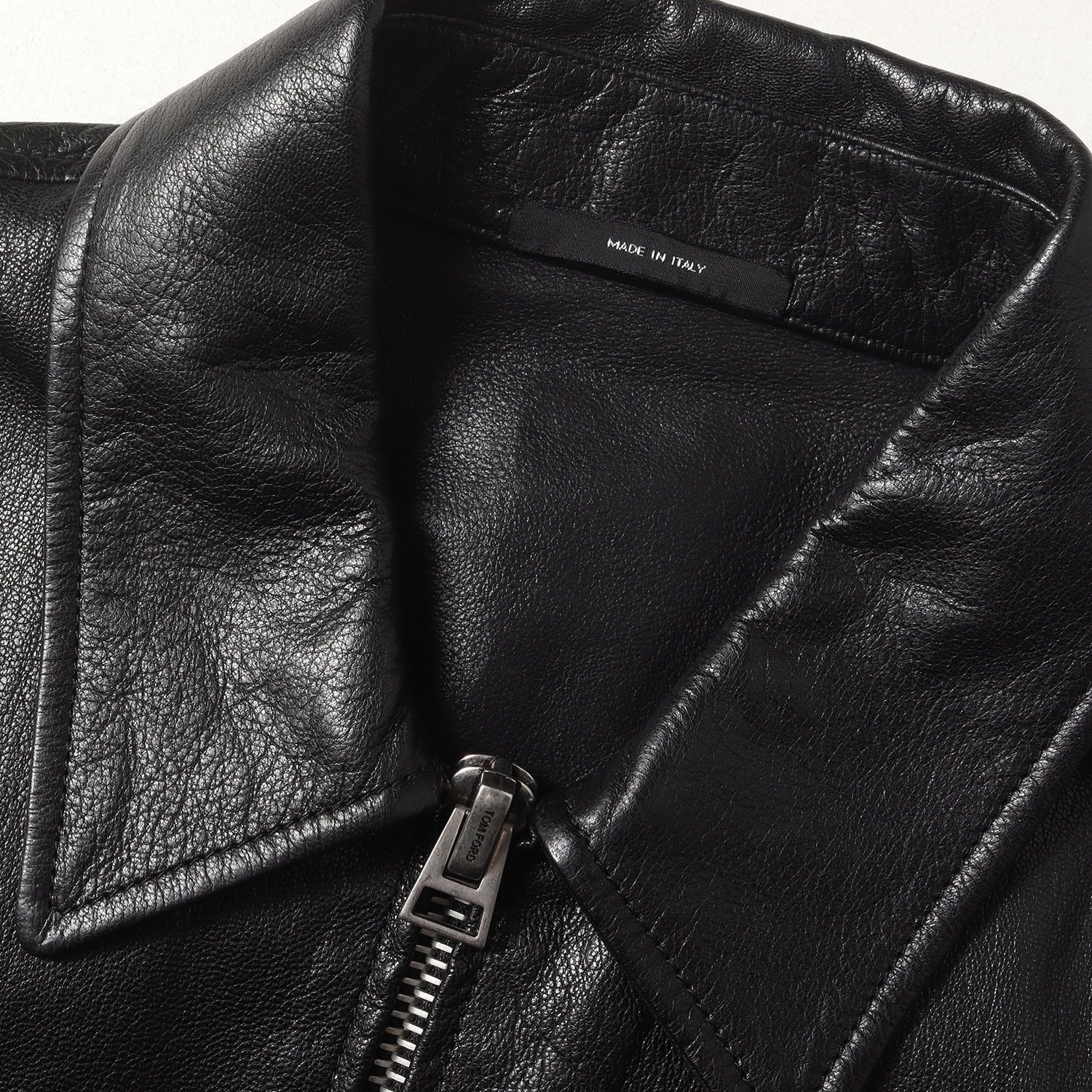 [美品]TOM FORD ブラックデニムジャケット Lサイズ TOM FORD(トムフォード) デニムジャケット(メンズ) - 海外通販の