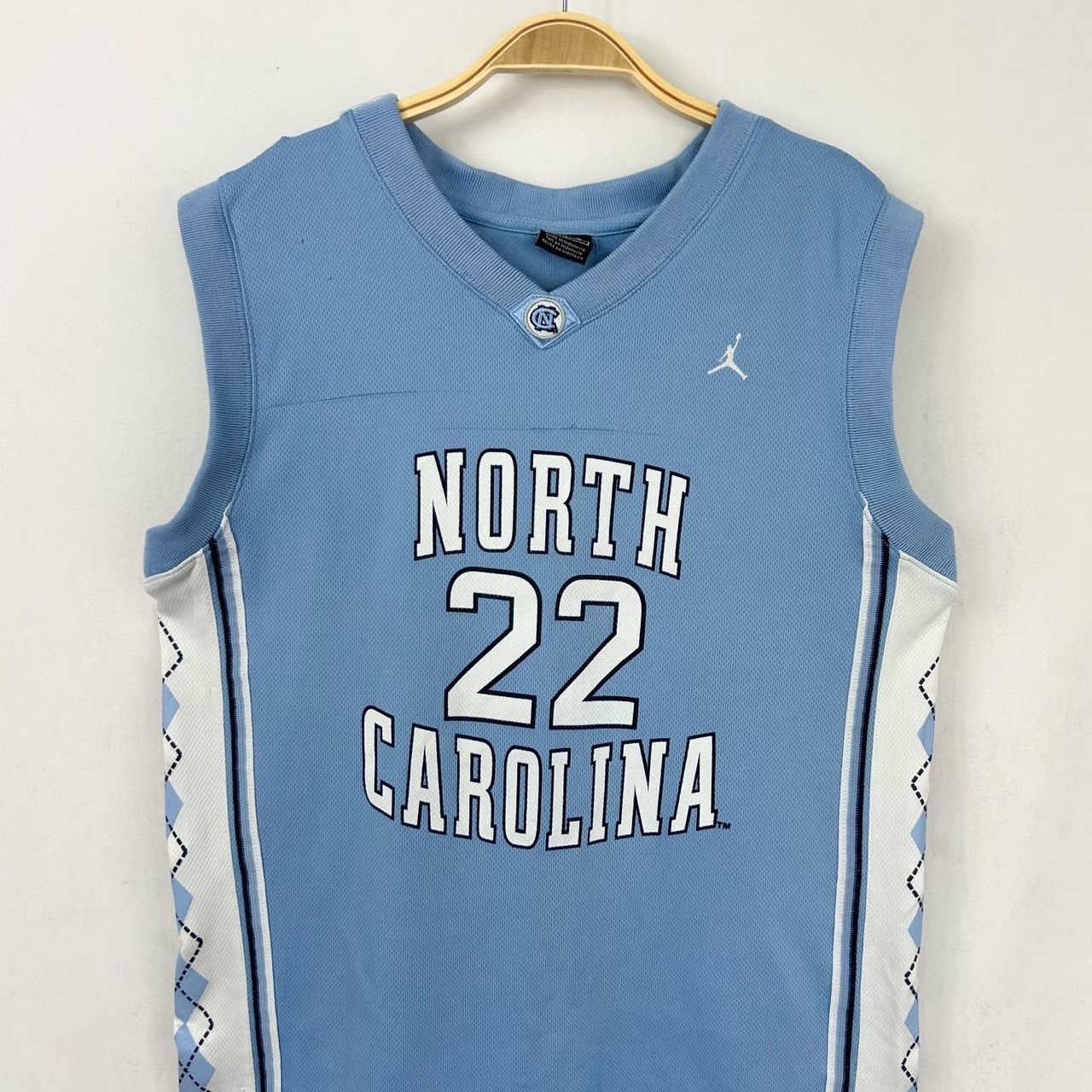 フォロワー様クーポン配布中！】NIKE JORDAN ナイキ ジョーダン NCAA JORDAN NORTH CAROLINA ノースカロライナ大学  ゲームシャツ ユニフォーム マイケルジョーダン バスケットボール L ブルー 輸入古着 メンズ 【S55】 - メルカリ