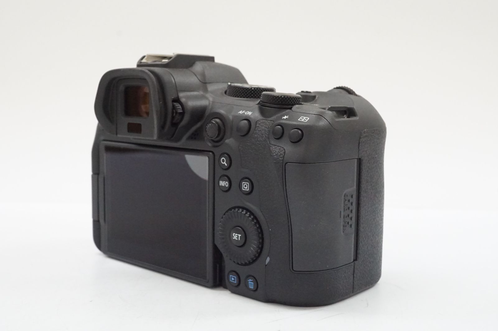C190744-1)Canon EOS R6 Mark II ミラーレスカメラ 美品 - メルカリ