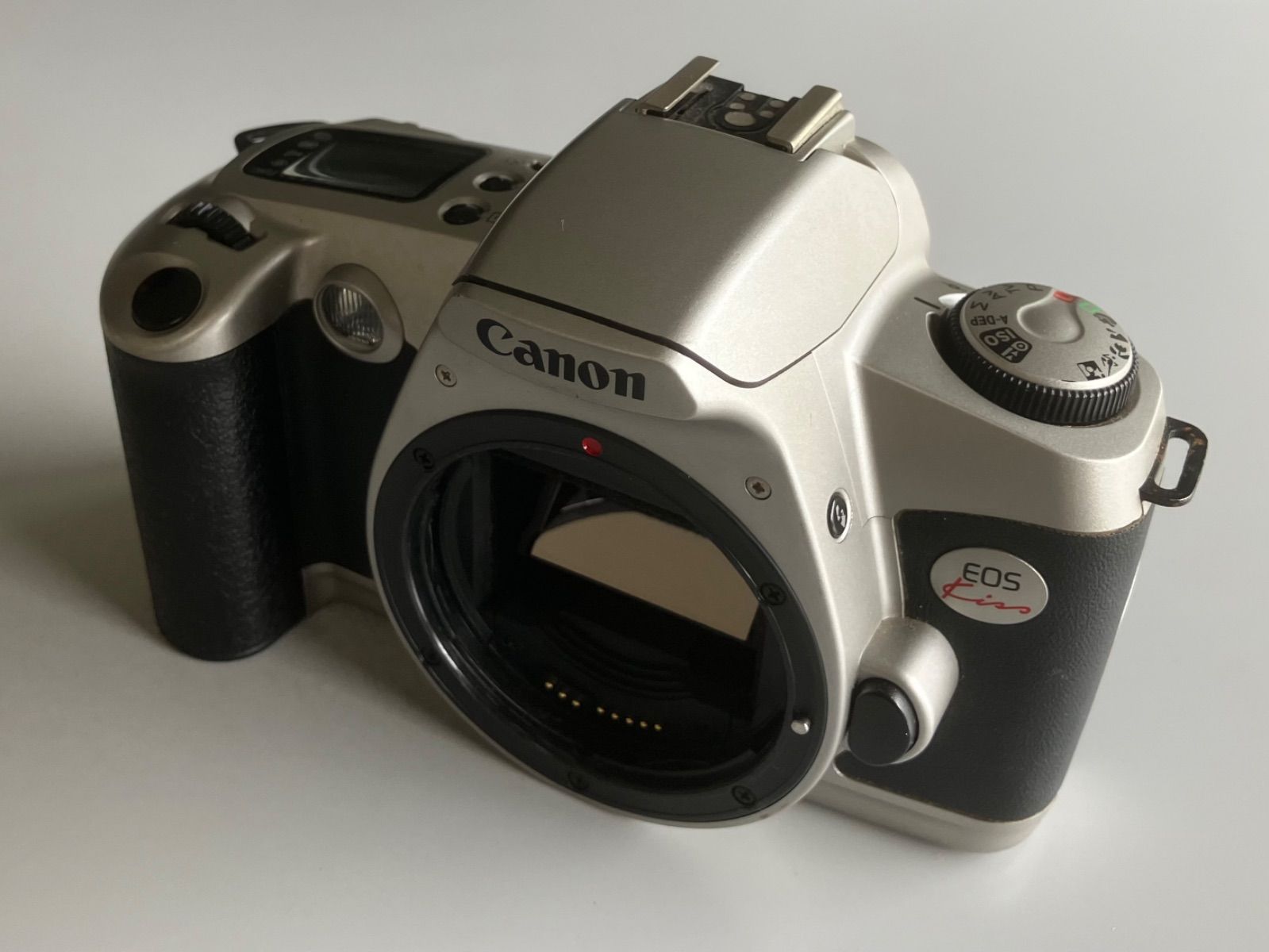 【お値下げ中】Canon NEW EOS KISS(B) お値下げ中】Canon NEW EOS KISS(B) お値下げ中】Canon NEW EOS