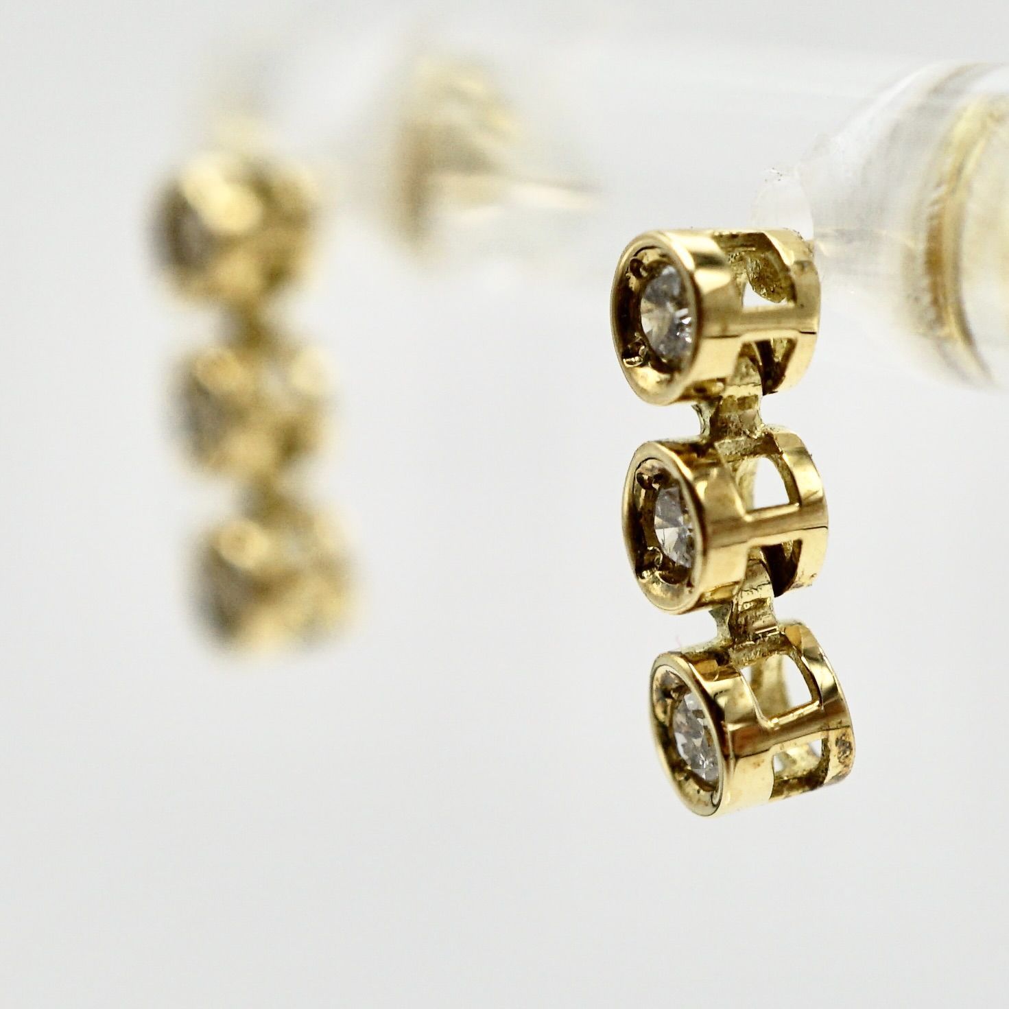 K18　天然ダイヤモンド0.12ct ピアス　18金イエローゴールド K18イエローゴールド 天然ダイヤモンド0.12ct ピアス Diamond 地金