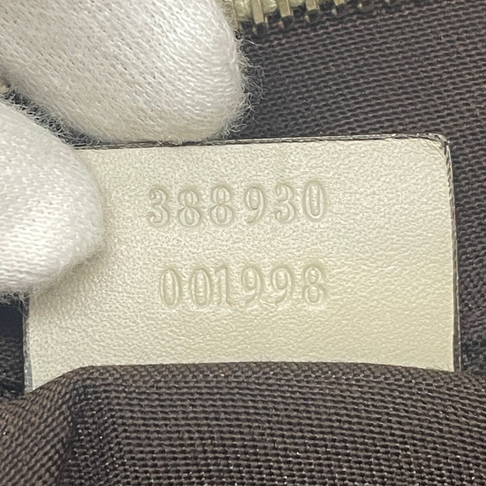 GUCCI グッチ GGキャンバス ショルダーバッグ 388930 ショルダーバッグ 斜め掛け ベージュ 質屋・リサイクルマート宇部店 - メルカリ