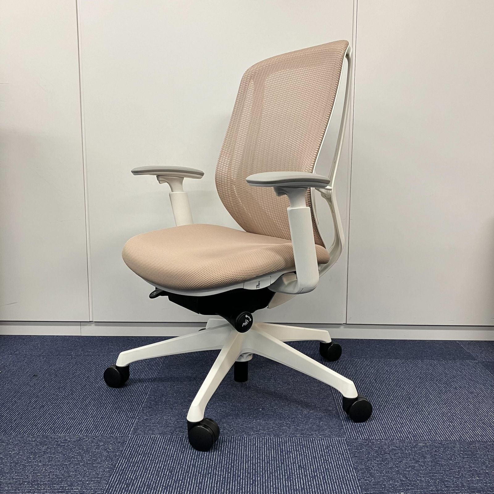 中古 S(美品)】Sylphy(シルフィー) C685XW-FMP7【＊使用期間：2ヶ月  