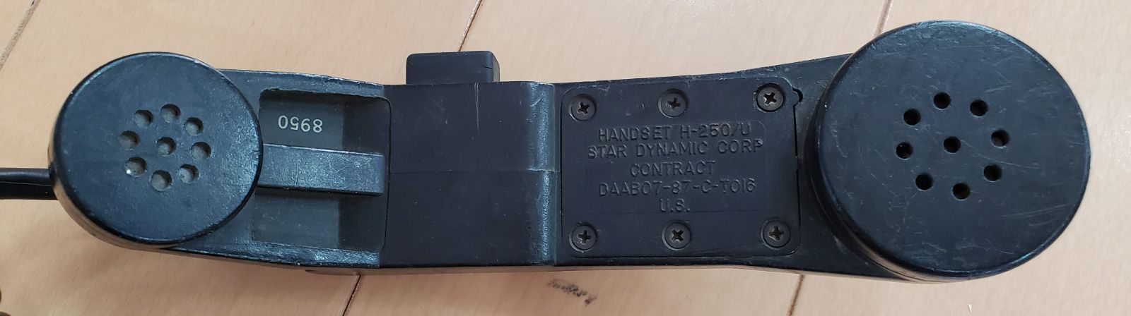 トランシ－バ－＆米軍無線機PRC25本体 アクセサリーセット