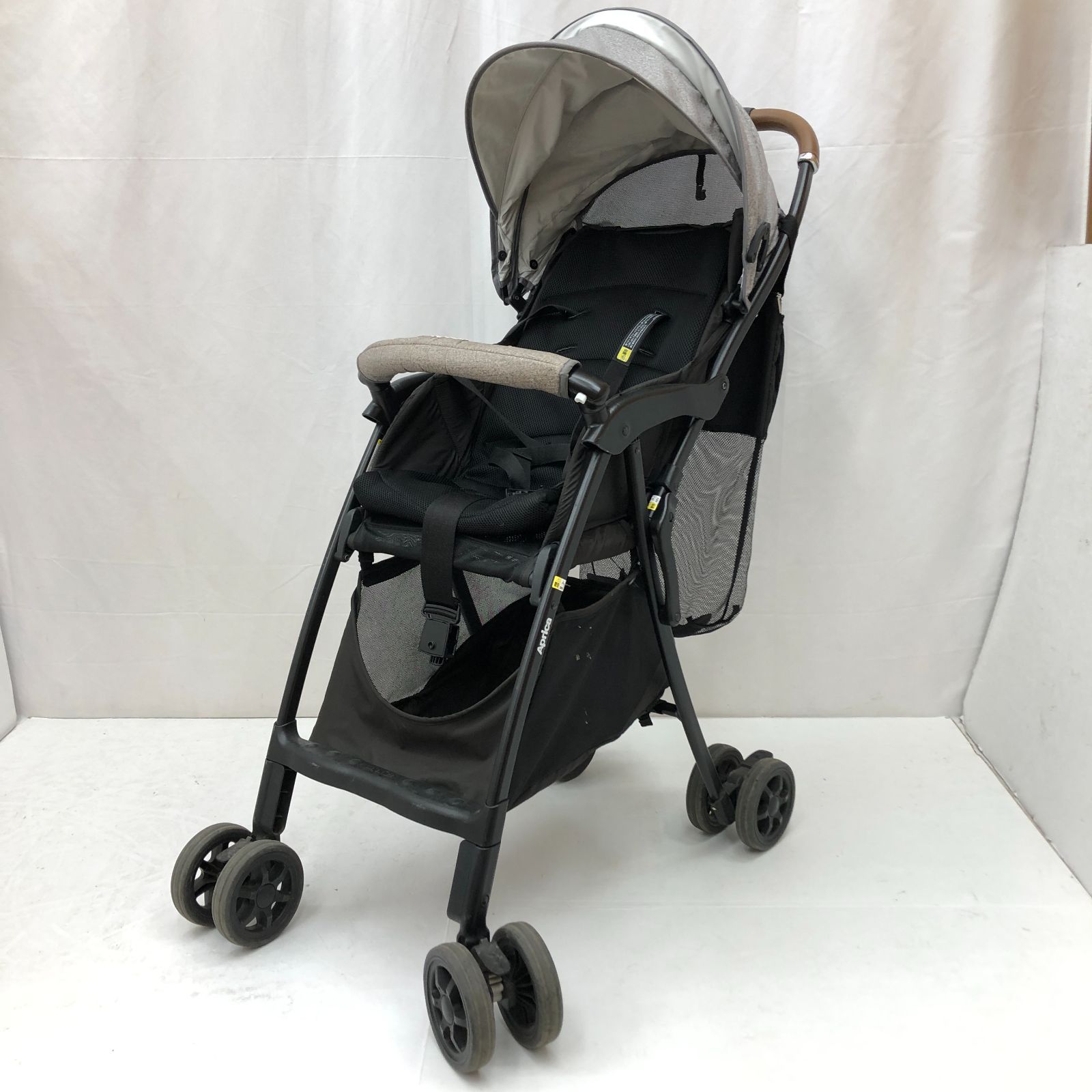 Aprica アップリカ マジカルエアークッション　AC ブラック　黒 愛品館 江戸川店】アップリカ マジカルエアークッションAC2021年発売