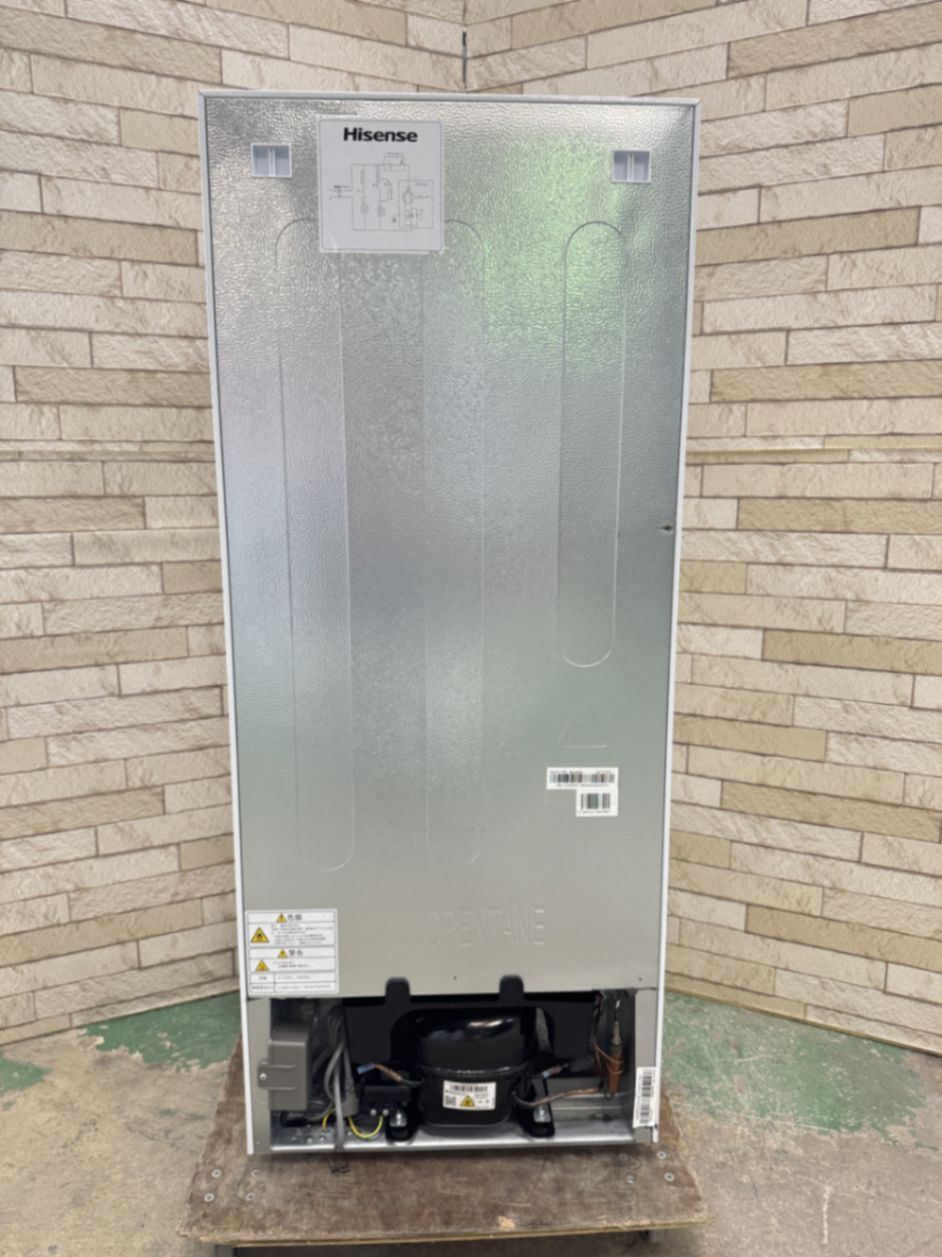 大阪送料無料★3か月保障付き★冷蔵庫★2023年★HR-B12HW★IR-685 大阪送料無料☆3か月保障付き☆冷蔵庫☆ハイセンス☆2ドア☆2023年☆HR