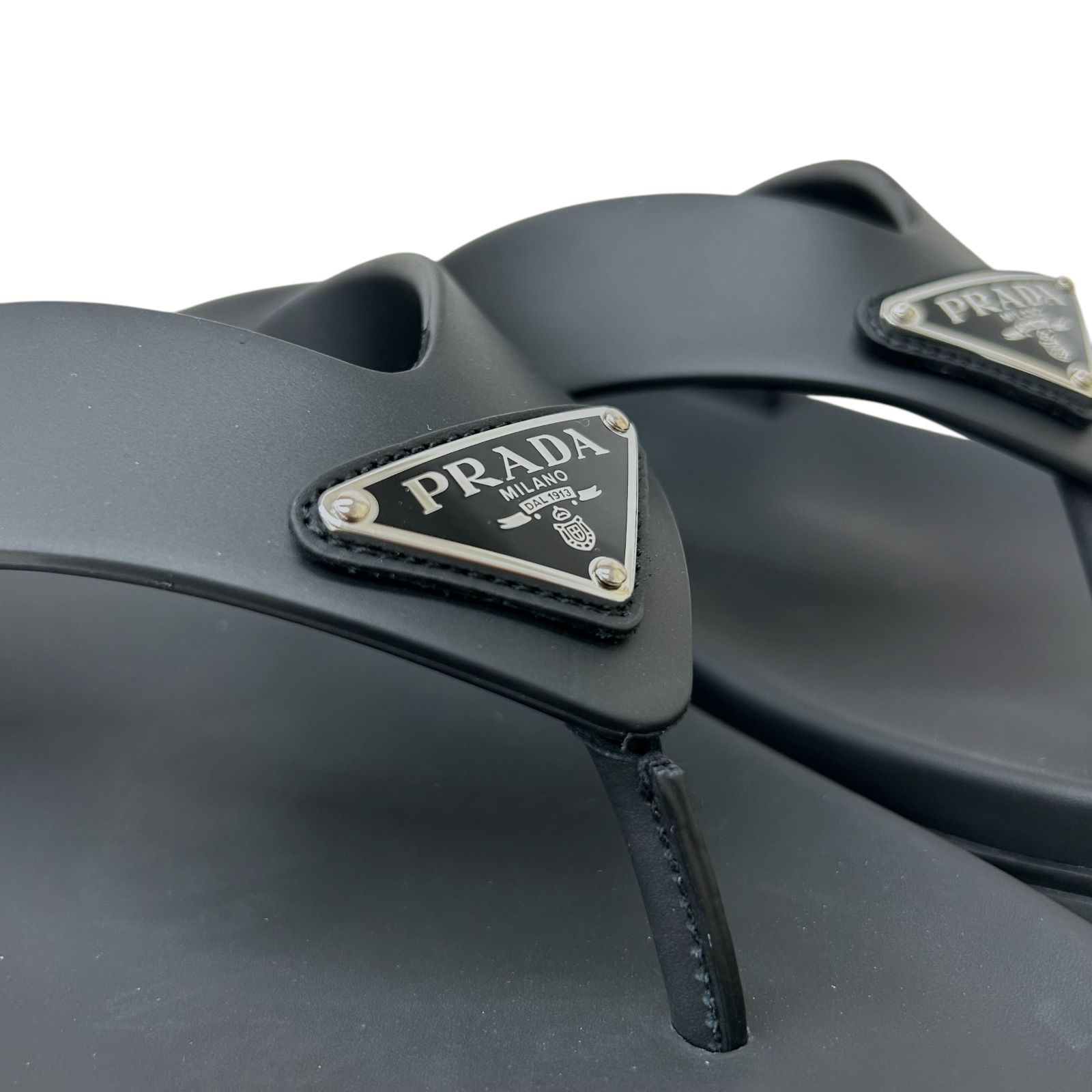 PRADA トングサンダル 1Y420N 3LKK トライアングルロゴ