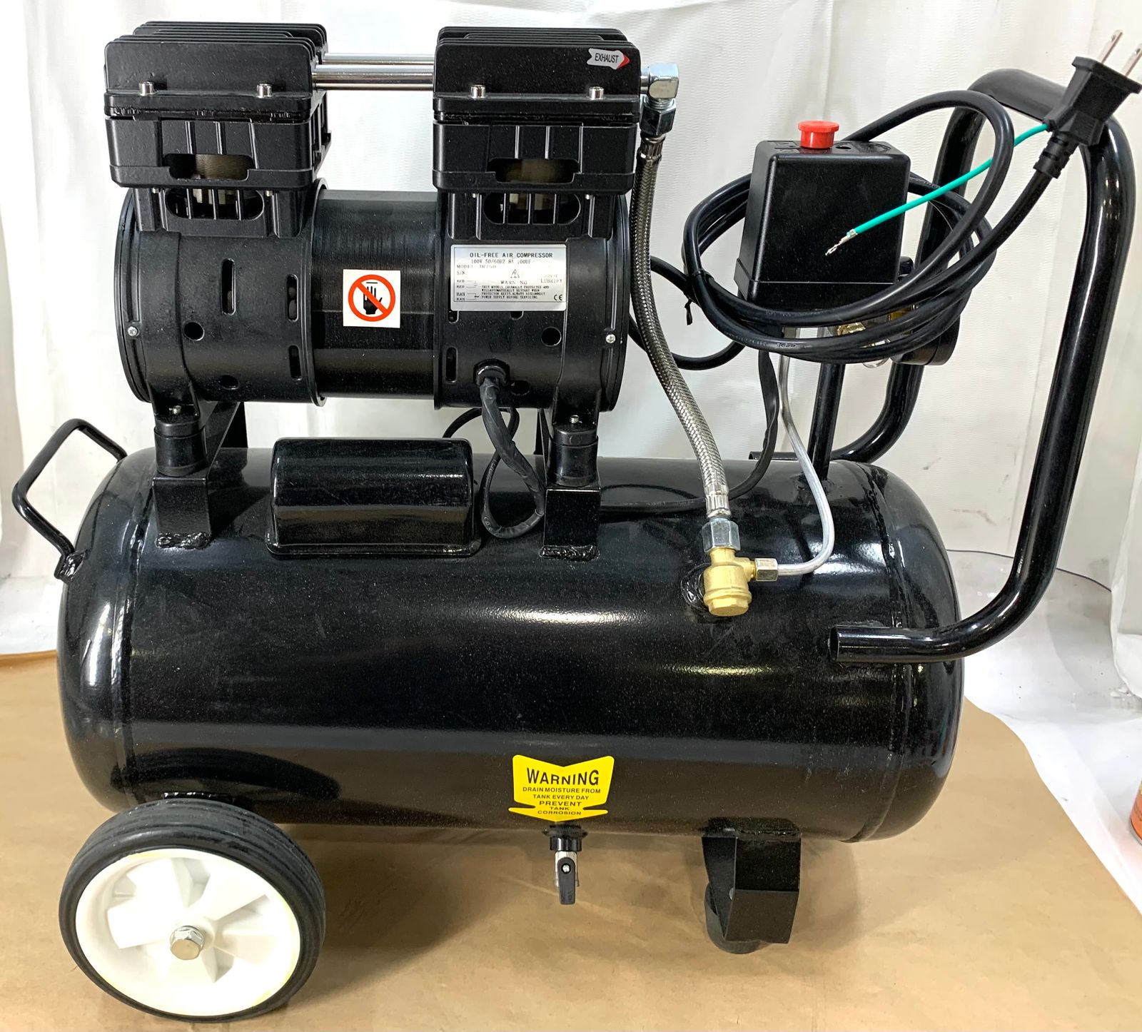 ジャンク品】 AIRSELF エアーコンプレッサー 30L JR750 ブラック 