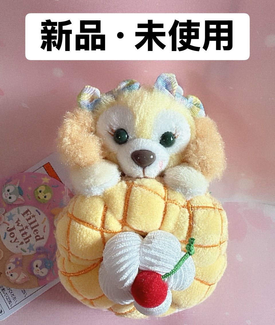 ダッフィー&フレンズ20周年」…ぬいぐるみバッジはサンプル展示