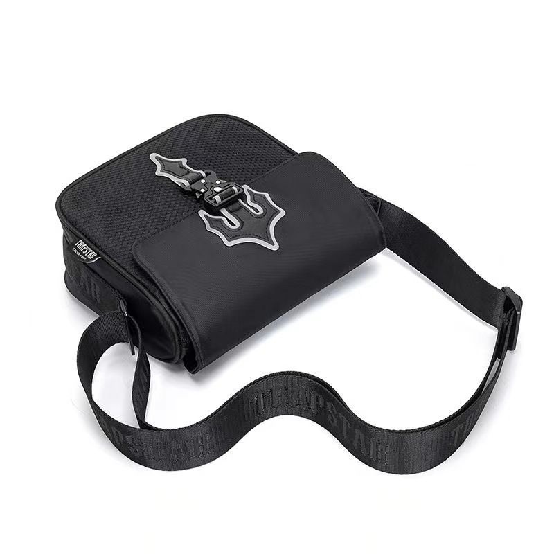 トラップスターショルダーバック Trapstar ショルダーバッグ トラップスター ブラック 肩掛け