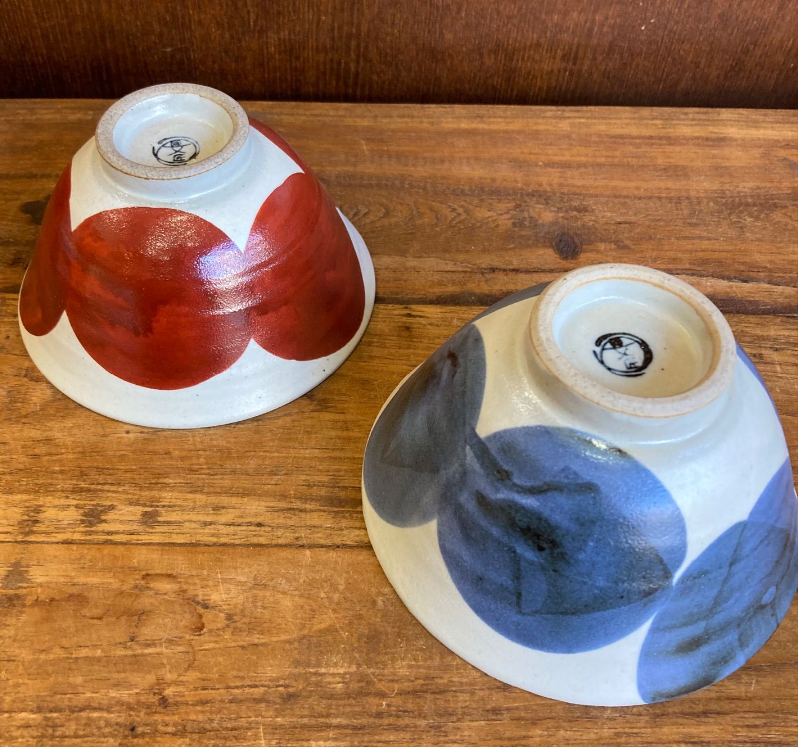 桶谷定一 作 銀覆輪 油滴天目 茶碗 茶道具 共箱 美品 です。