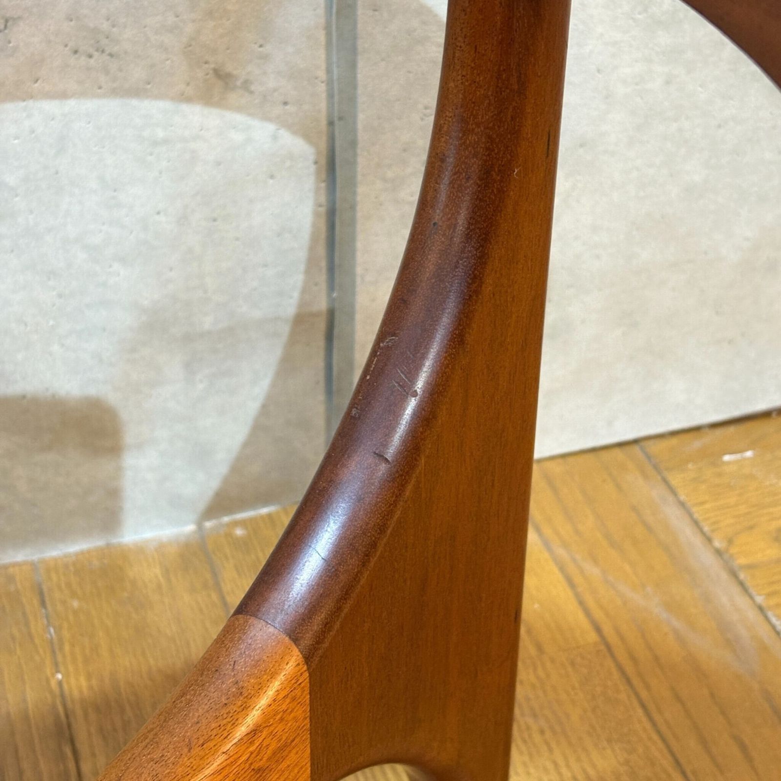 コーヒーテーブル