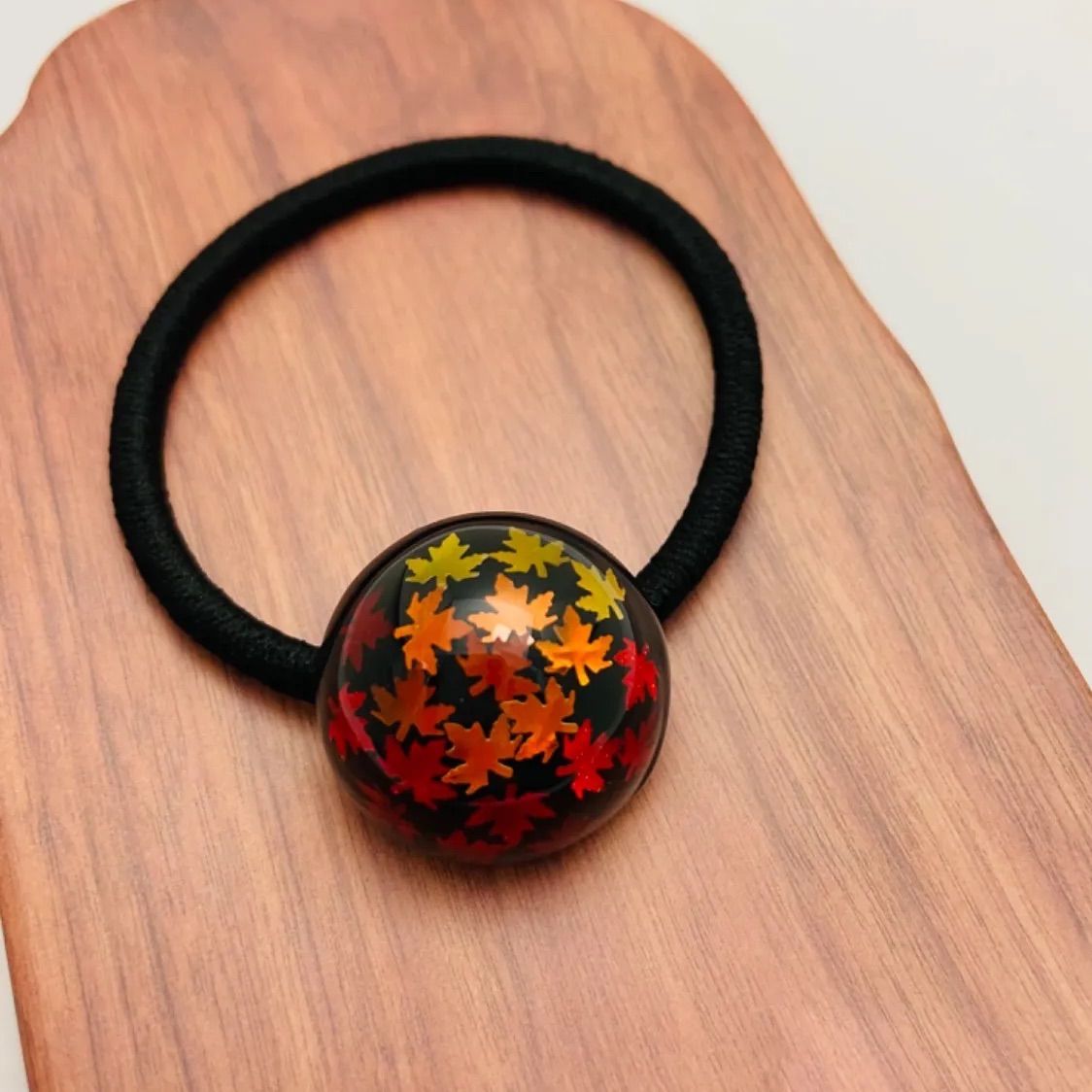 レジンヘアゴム 紅葉 秋の彩 もみじ No.31 - メルカリ